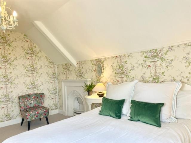 The Mount Somerton Retreat - Nr Bruton, Glastonbury, The Spectacular Wells Cathedral, Millfield School, Leonardo Helicopters, Yeovilton Экстерьер фото