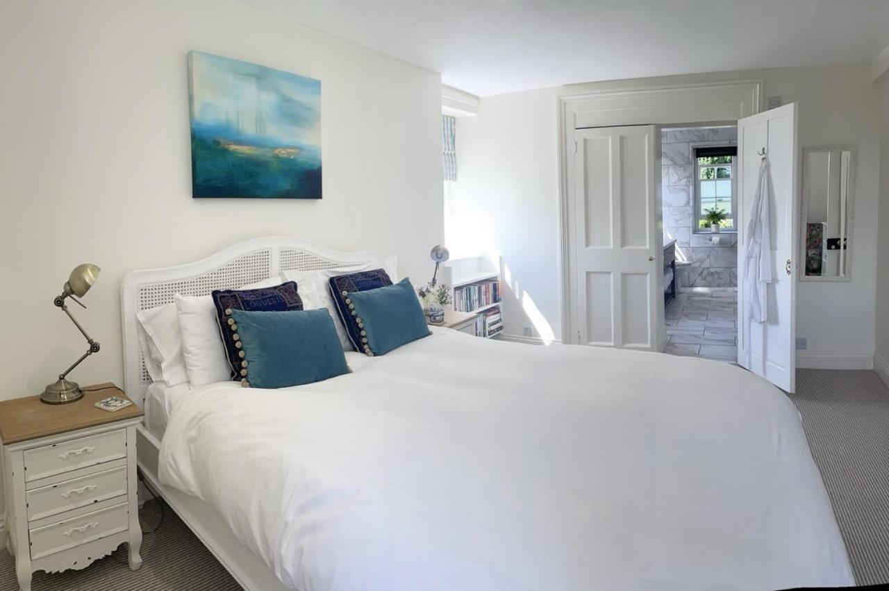 The Mount Somerton Retreat - Nr Bruton, Glastonbury, The Spectacular Wells Cathedral, Millfield School, Leonardo Helicopters, Yeovilton Экстерьер фото